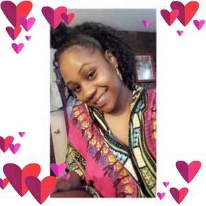 Meet your Posher, Leesha